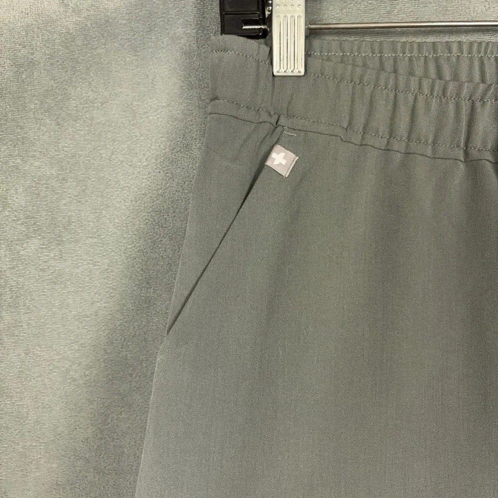 Figs Tansen Classic Cargo Jogger Scrub Pants Mens Size XS Grey NWT
